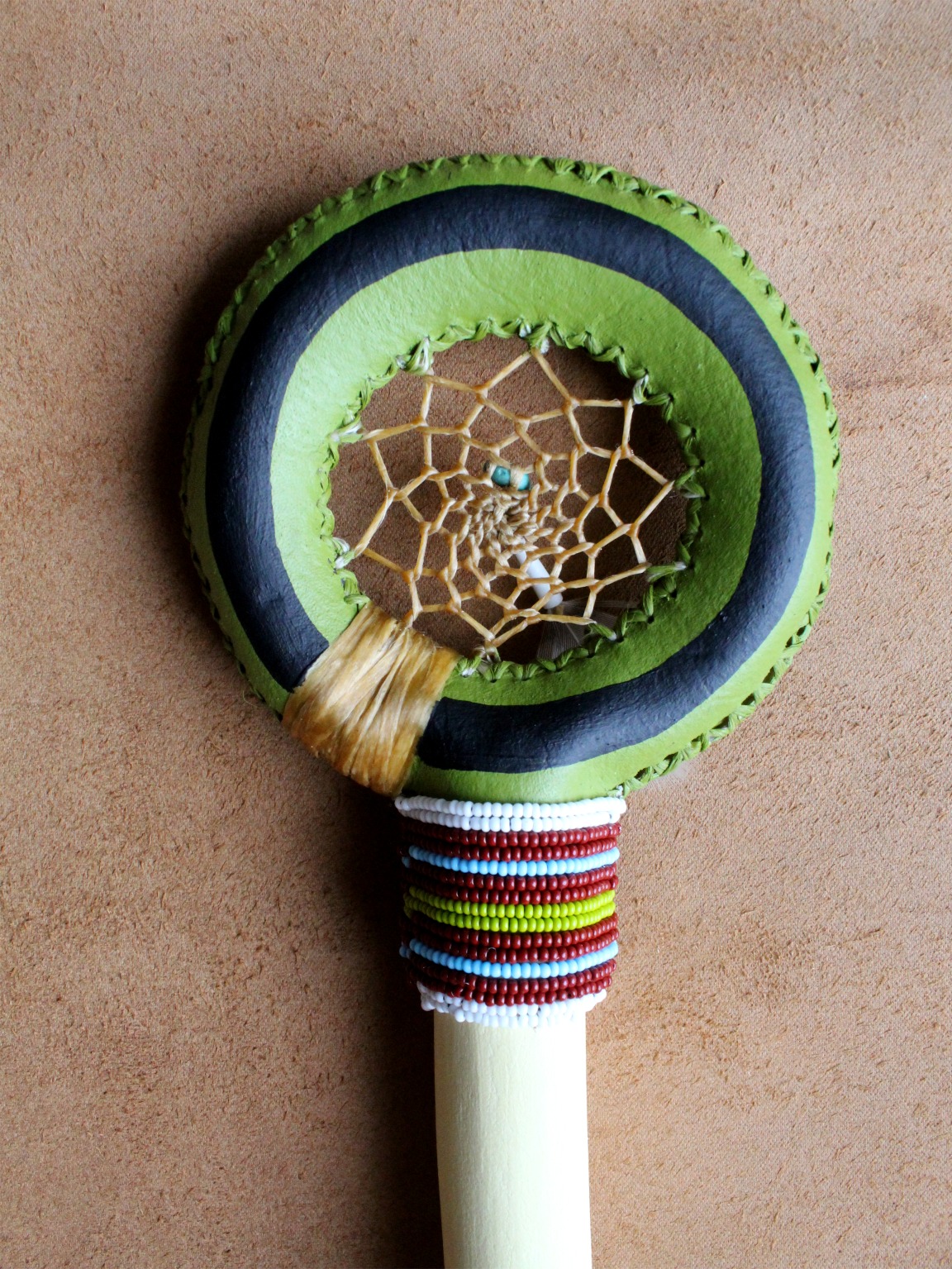 Dreamcatcher Circular Rattle, Native American - Imagen 5