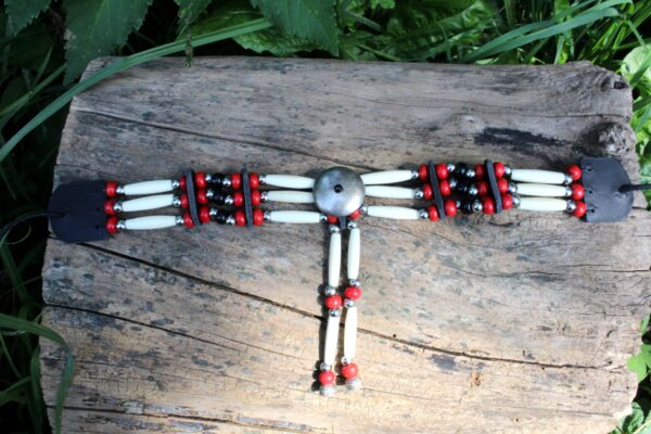 Traditional Lakota Choker, Red Native American - Imagen 2