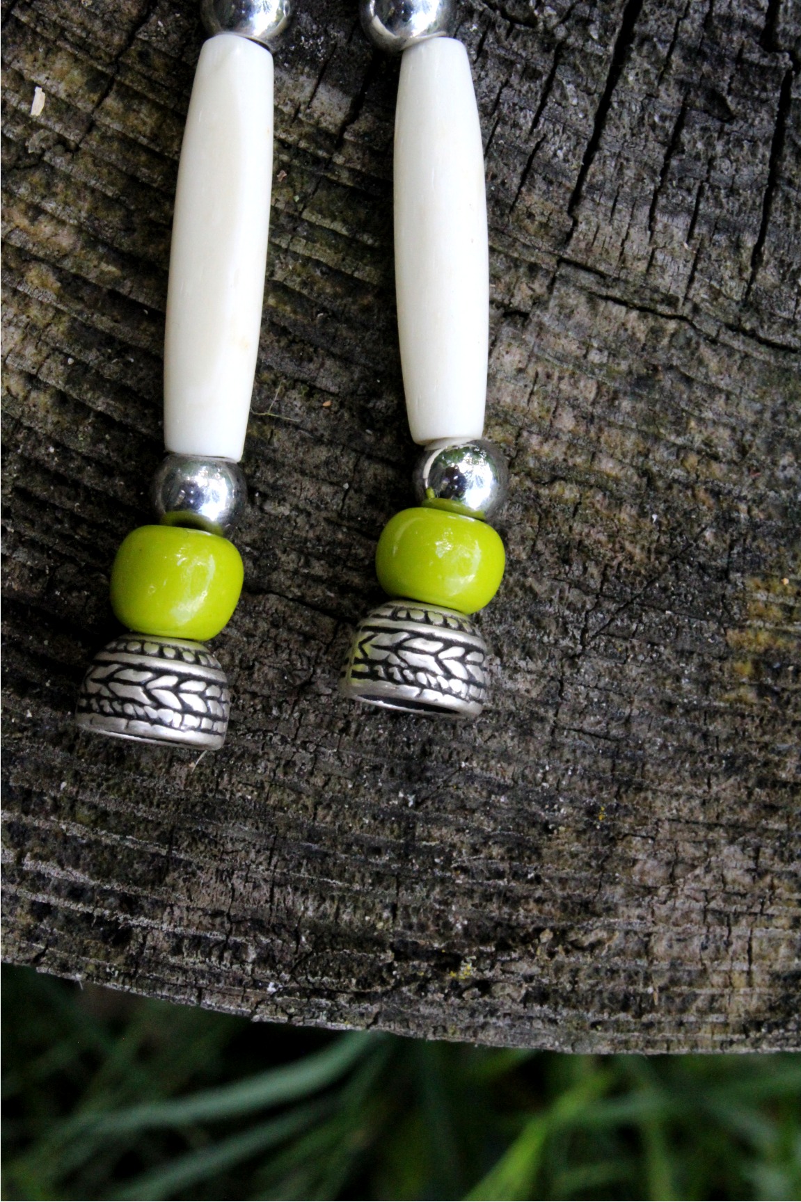 Traditional Lakota Choker, Olive Green Native American - Imagen 3