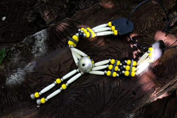 Traditional Lakota Choker, Yellow Native American - Imagen 7