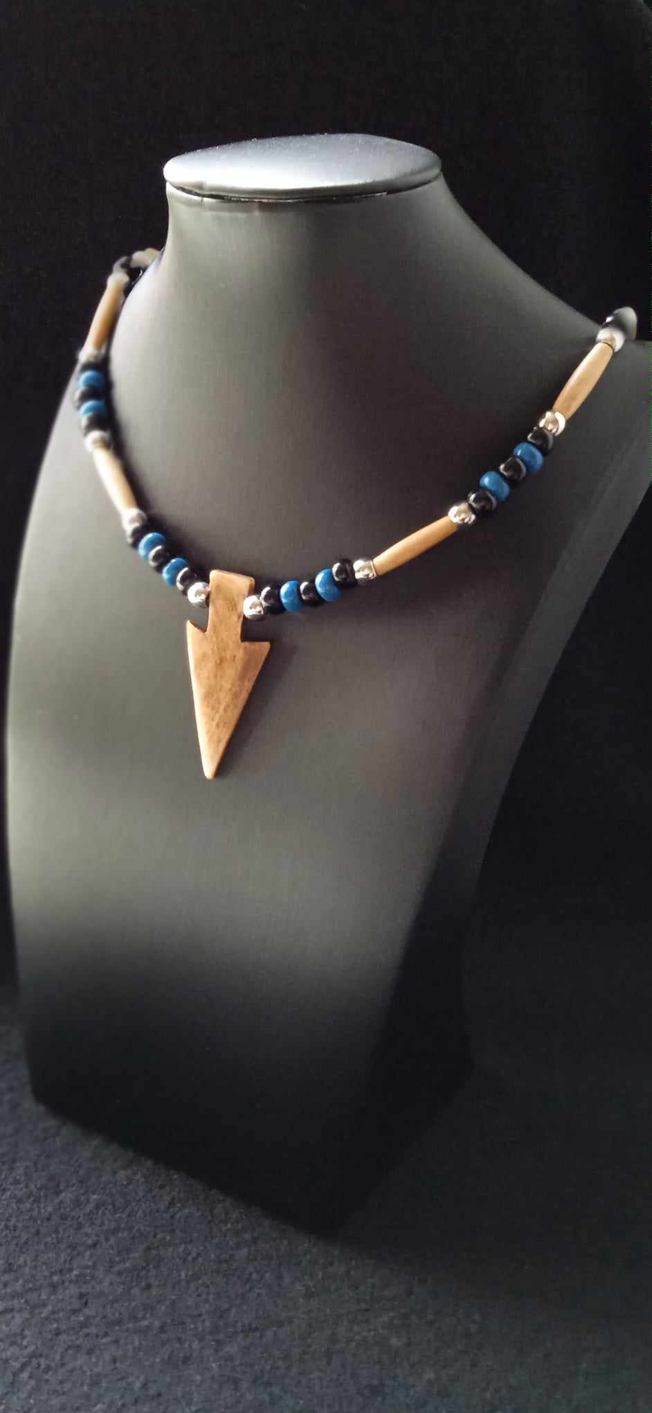 Bone Arrowhead Necklace, Native American - Imagen 4