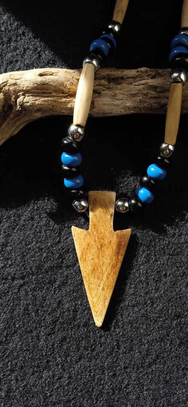 Bone Arrowhead Necklace, Native American - Imagen 2