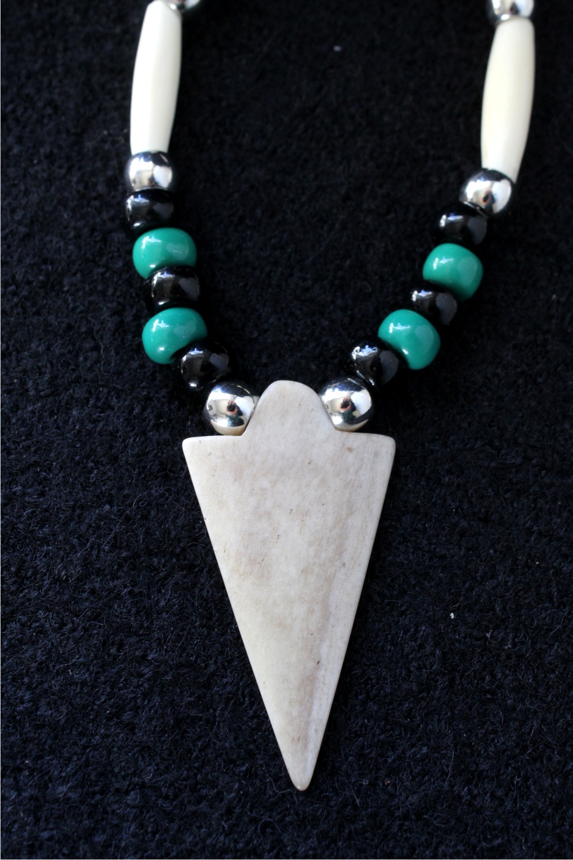 Bone Arrowhead Necklace, Native American - Imagen 6