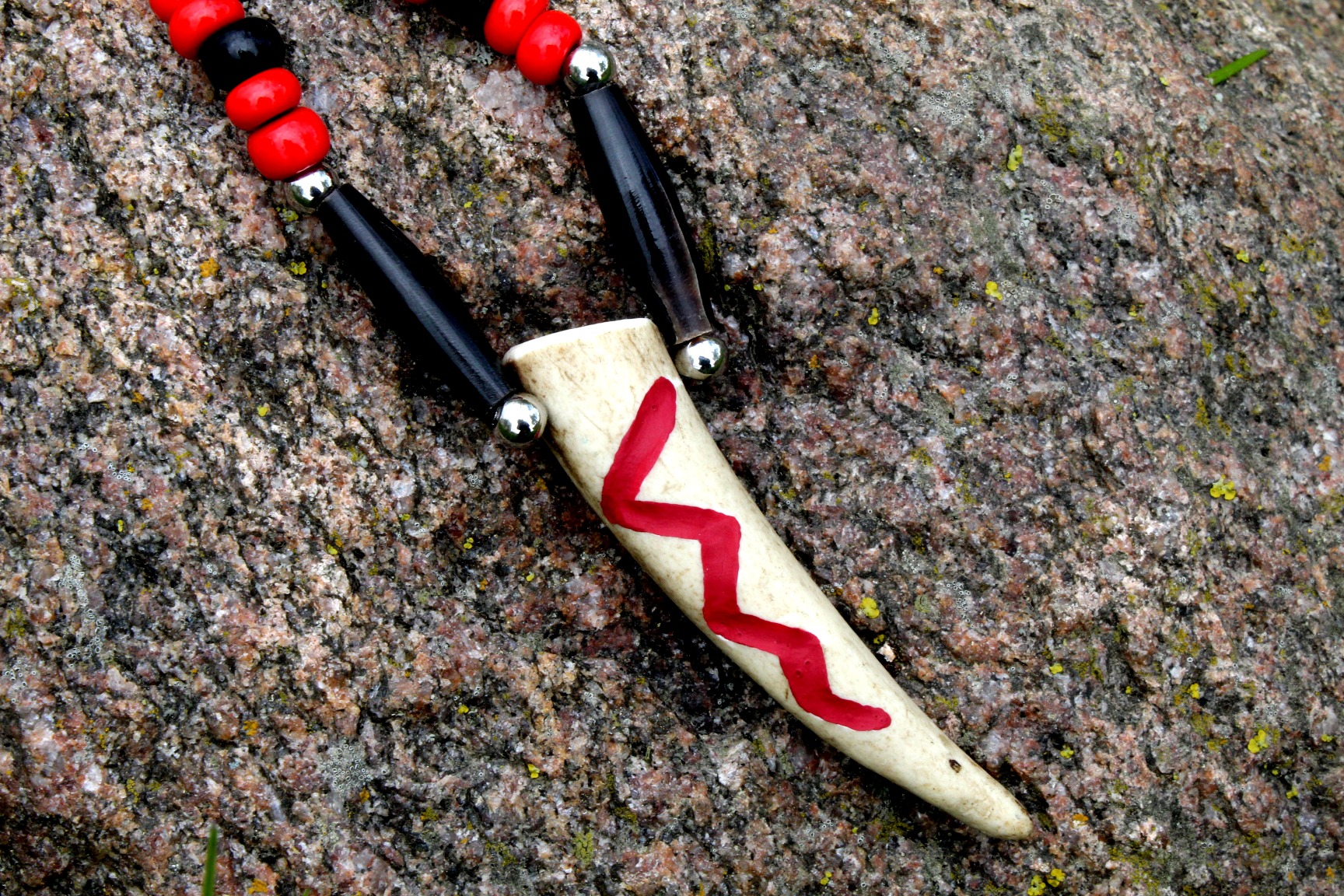 Deer Antler Necklace - Imagen 4