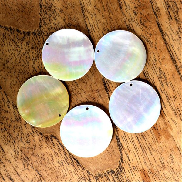 White Mother Pearl - Imagen 3
