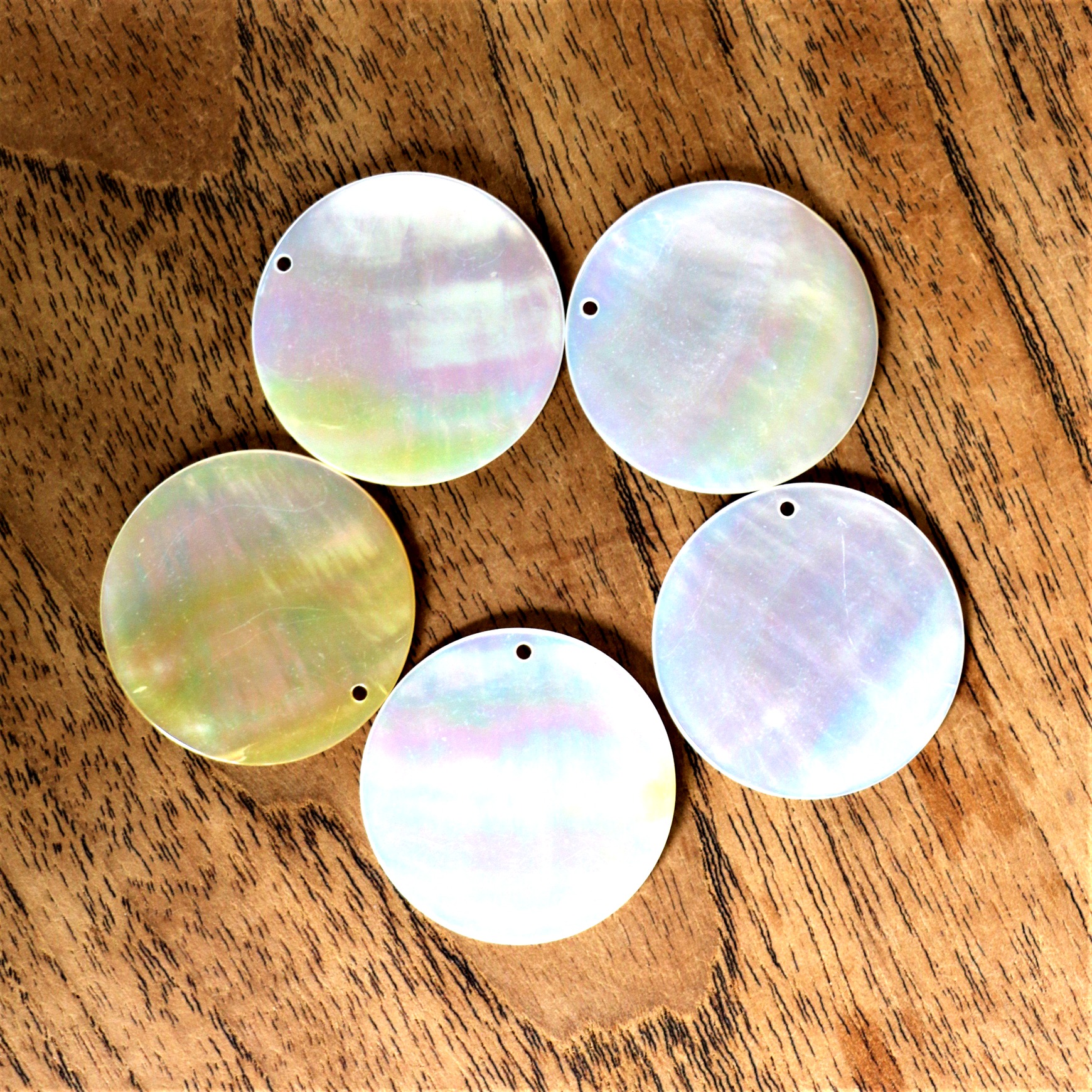 White Mother Pearl - Imagen 3